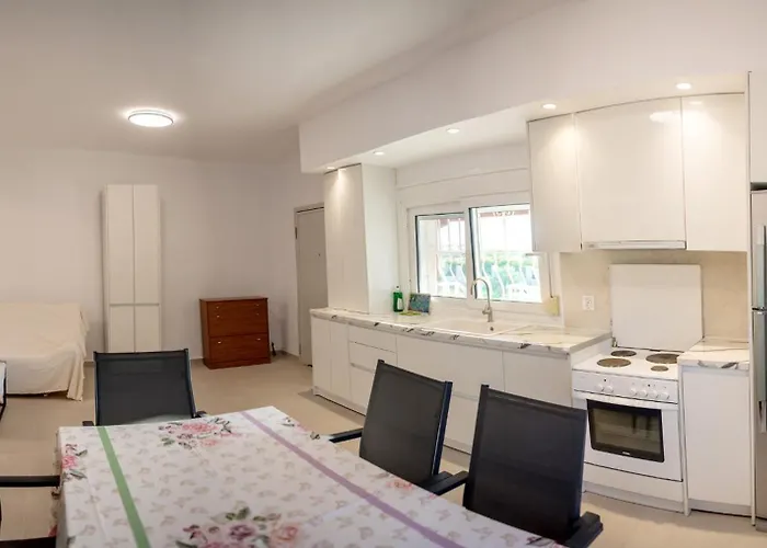 Appartement In A By The Beautiful Sea Bay Nea Poteidaia